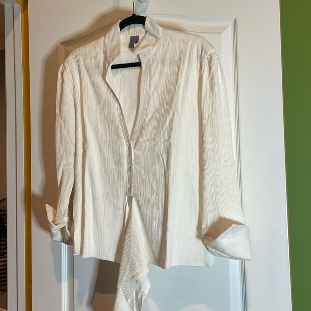 🤍Bl^nk blouse white tye on the bottom size medium 100% cotton P2P 20❣️NWOT
